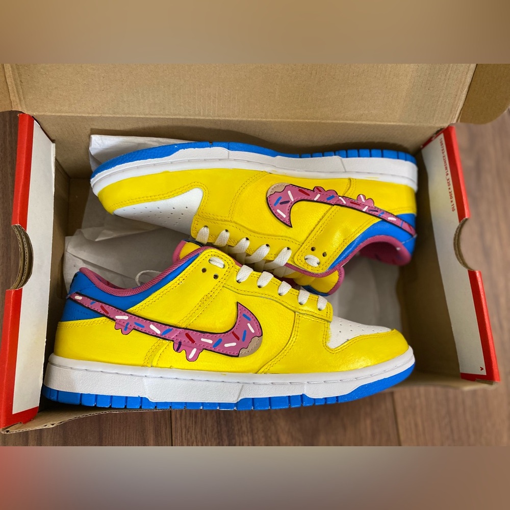 Mens custom nike dunks simpsons